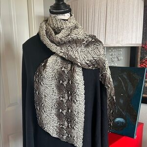 Iconic Snake Print Scarf by H&M